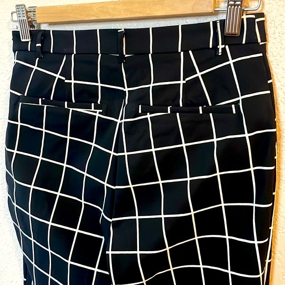 Forever 21 window pane stretch pants - Picture 4 of 6